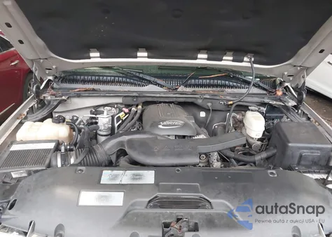 2005 Chevrolet Tahoe Z71 z USA, uszkodzony, nr VIN 1GNEK13T65R180512